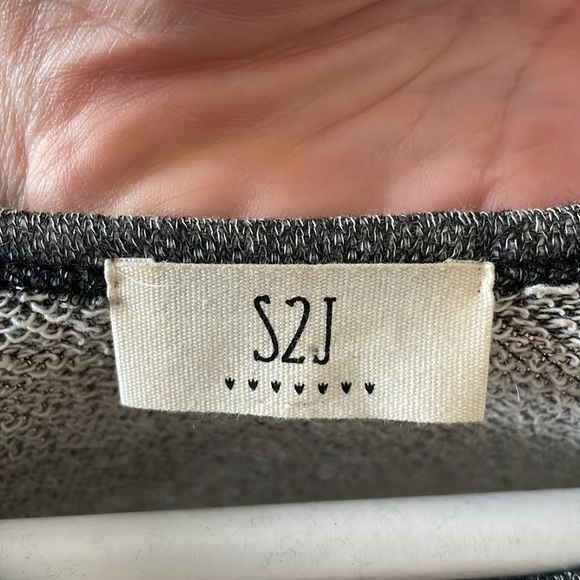 Distressed Grey Mini Tee Dress Size S - Picture 4 of 4